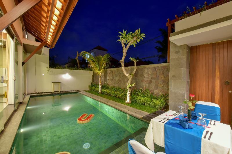 Del Cielo Villa Seminyak Экстерьер фото