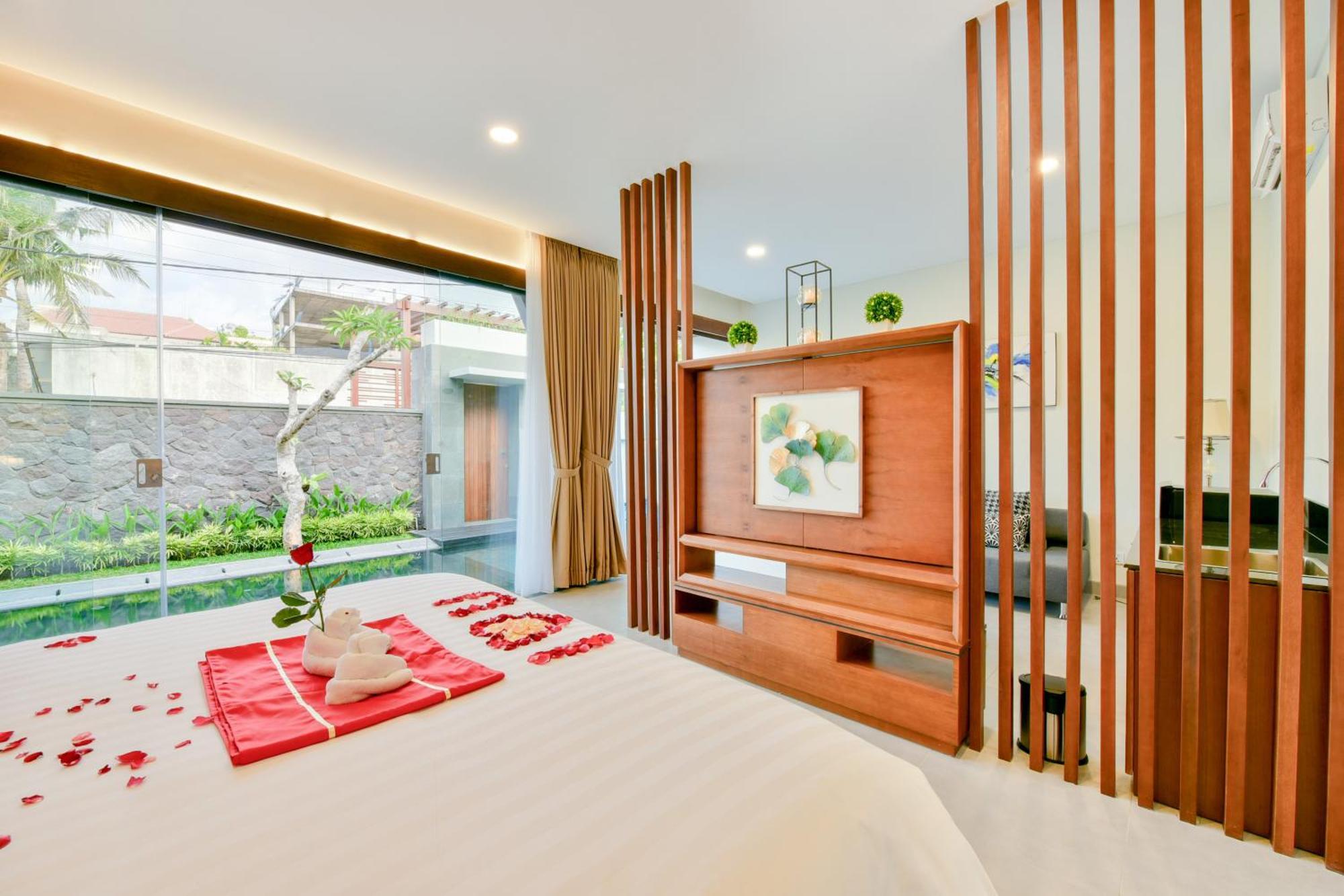 Del Cielo Villa Seminyak Номер фото